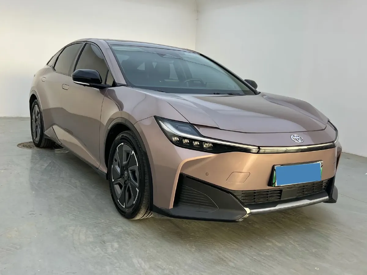2023 Toyota bZ3 BEV 65.28KWH,autocango,china used car exporter,china ev exporter,chinese used car exporter,chinese used ev exporter