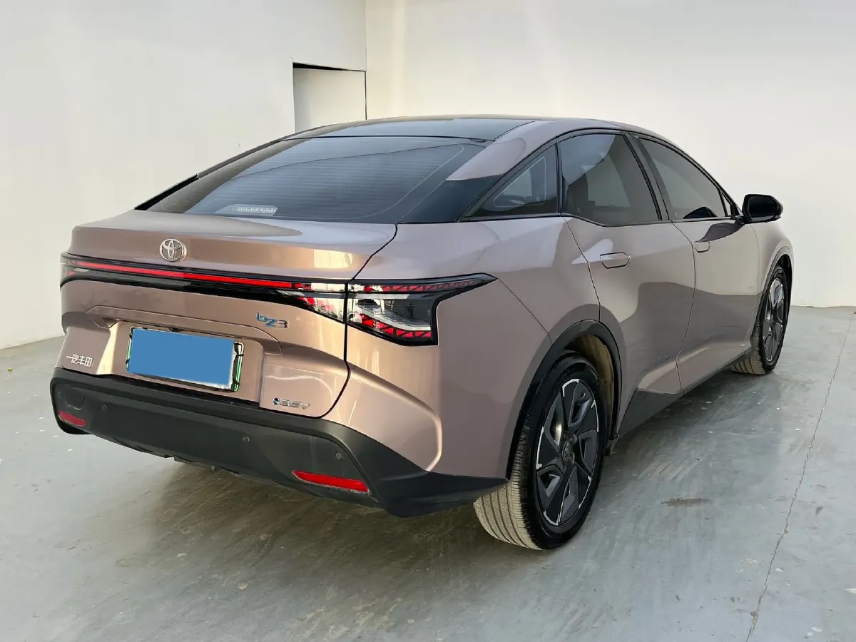 2023 Toyota bZ3 BEV 65.28KWH,autocango,china used car exporter,china ev exporter,chinese used car exporter,chinese used ev exporter