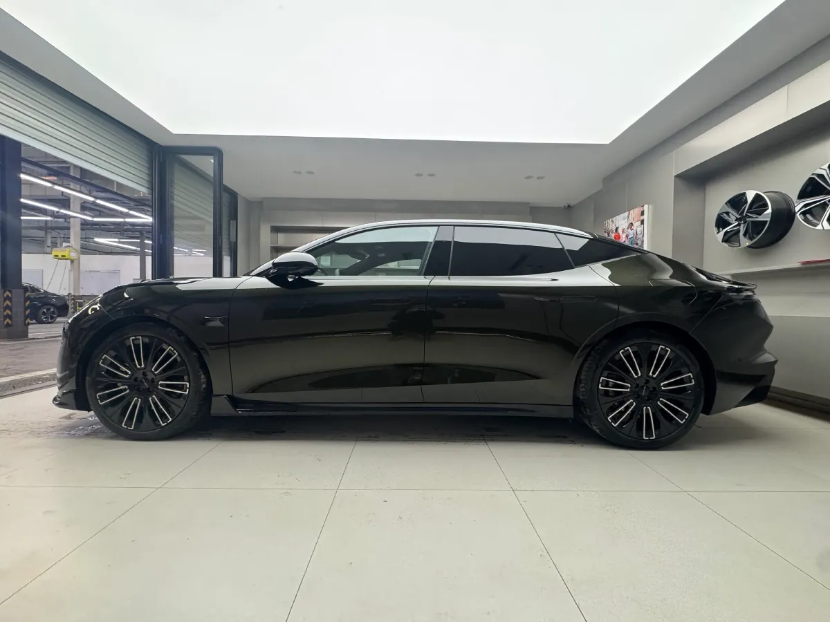 2025 LYNK&CO 10 EM-P 1.5T 163HP L4 3DHT PHEV,autocango,china used car exporter,china ev exporter,chinese used car exporter,chinese used ev exporter