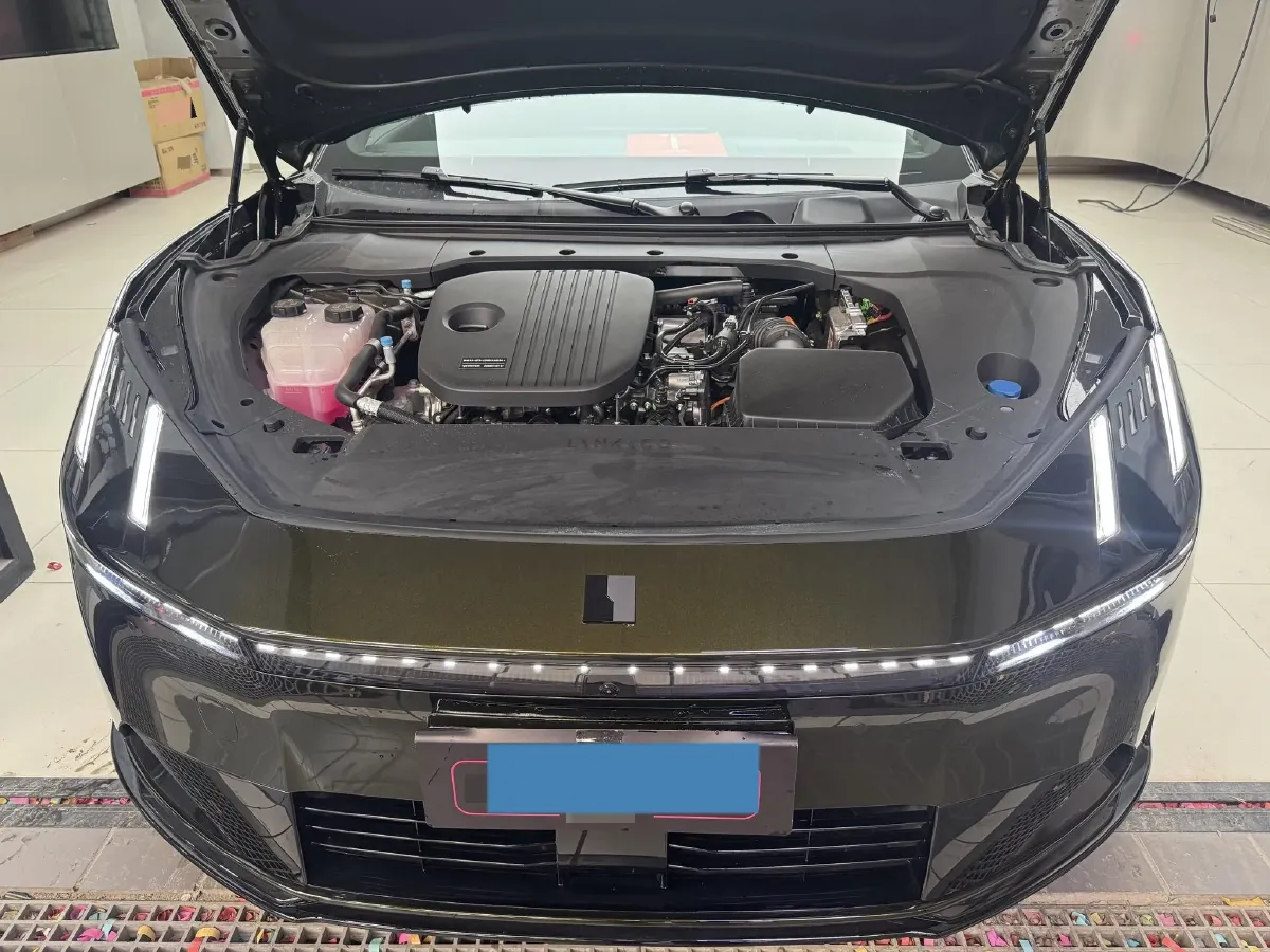 2025 LYNK&CO 10 EM-P 1.5T 163HP L4 3DHT PHEV,autocango,china used car exporter,china ev exporter,chinese used car exporter,chinese used ev exporter