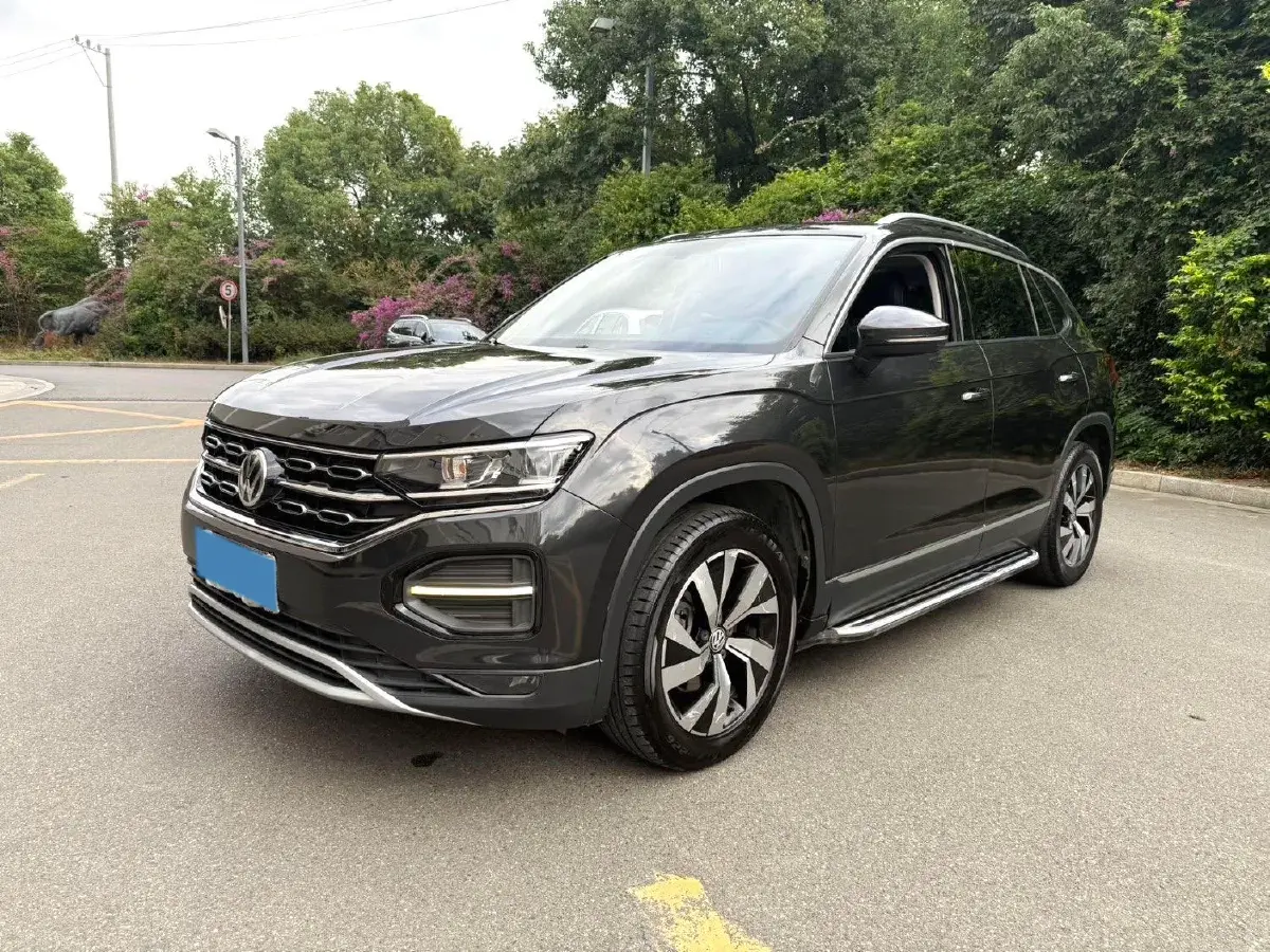 2019 Jeep Cherokee 2.0T 234HP L4 9AT