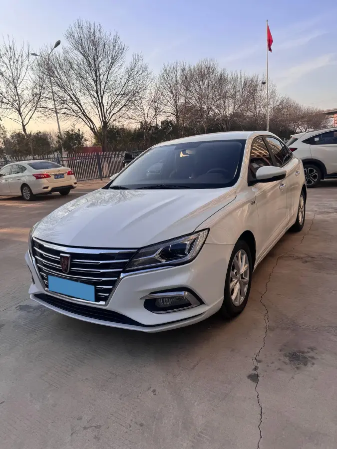 2019 Roewe i5 1.5L 120HP L4 5MT