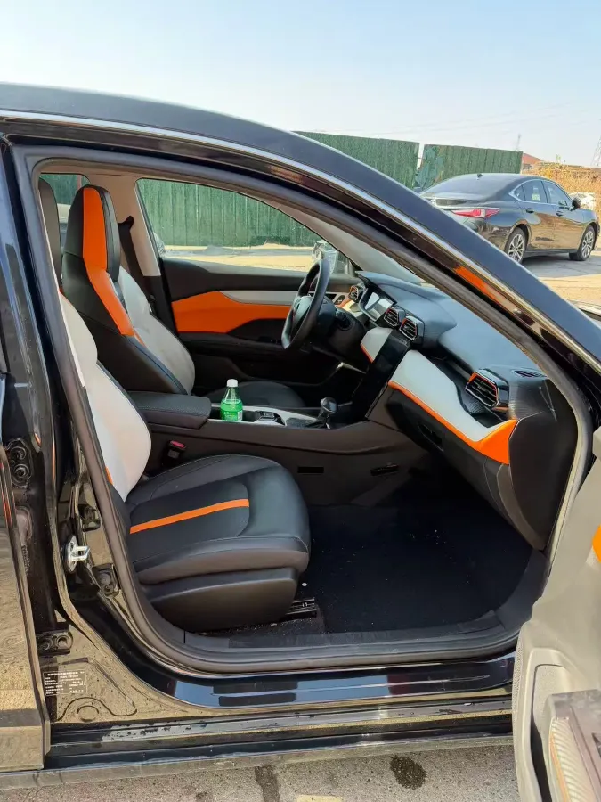 2023 DongFeng Aeolus YiXuan 1.5L 125HP L4 6DCT,autocango,china used car exporter,china ev exporter,chinese used car exporter,chinese used ev exporter