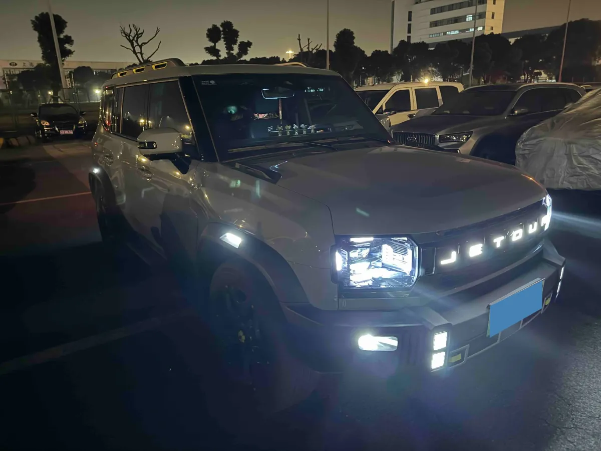 2024 Jetour ShanHai TravellerC-DM 1.5T 156HP L4 3DHT PHEV 43.24KWH,autocango,china used car exporter,china ev exporter,chinese used car exporter,chinese used ev exporter