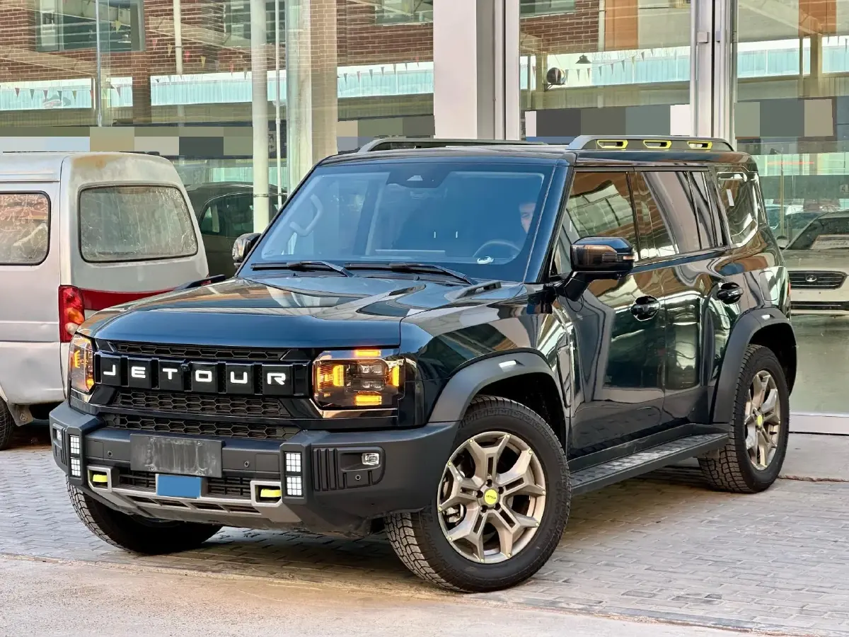 2023 Jetour Traveller 2.0T 254HP L4 8AT