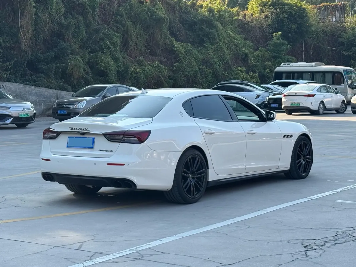 2021 Maserati Quattroporte 3.0T 350HP V6 8AT,autocango,china used car exporter,china ev exporter,chinese used car exporter,chinese used ev exporter