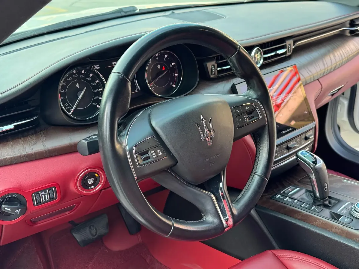 2021 Maserati Quattroporte 3.0T 350HP V6 8AT,autocango,china used car exporter,china ev exporter,chinese used car exporter,chinese used ev exporter