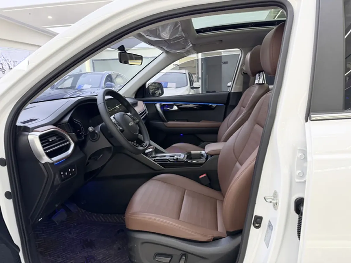 2021 Kia Sportage R 2.0L 161HP L4 6AT,autocango,china used car exporter,china ev exporter,chinese used car exporter,chinese used ev exporter