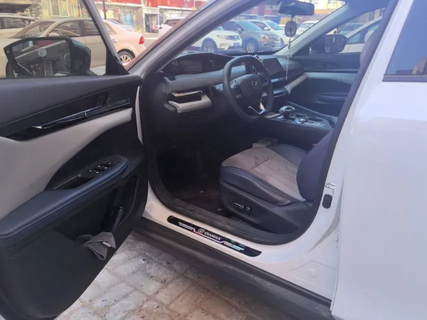 2023 ChangAn UNI-V iDD 1.5T 170HP L4 6TCT PHEV 18.4KWH,autocango,china used car exporter,china ev exporter,chinese used car exporter,chinese used ev exporter