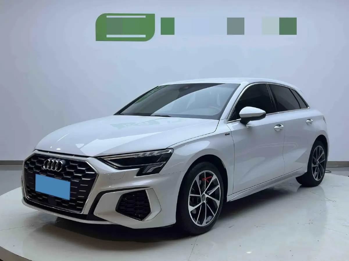 2022 Audi A3 1.4T 150HP L4 7DCT