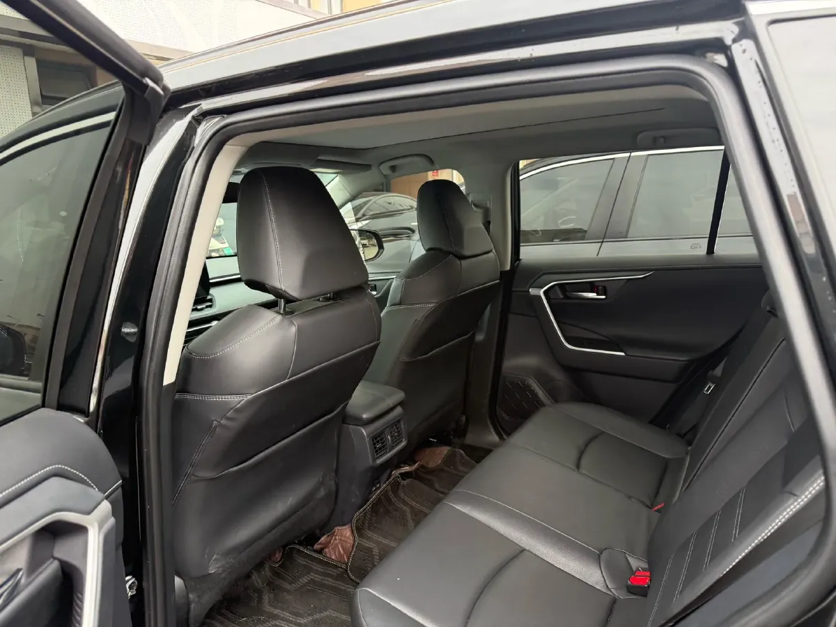 2023 Toyota RAV4 2.5L 178HP L4 E-CVT Hybrid,autocango,china used car exporter,china ev exporter,chinese used car exporter,chinese used ev exporter