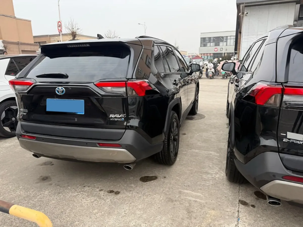 2023 Toyota RAV4 2.5L 178HP L4 E-CVT Hybrid,autocango,china used car exporter,china ev exporter,chinese used car exporter,chinese used ev exporter