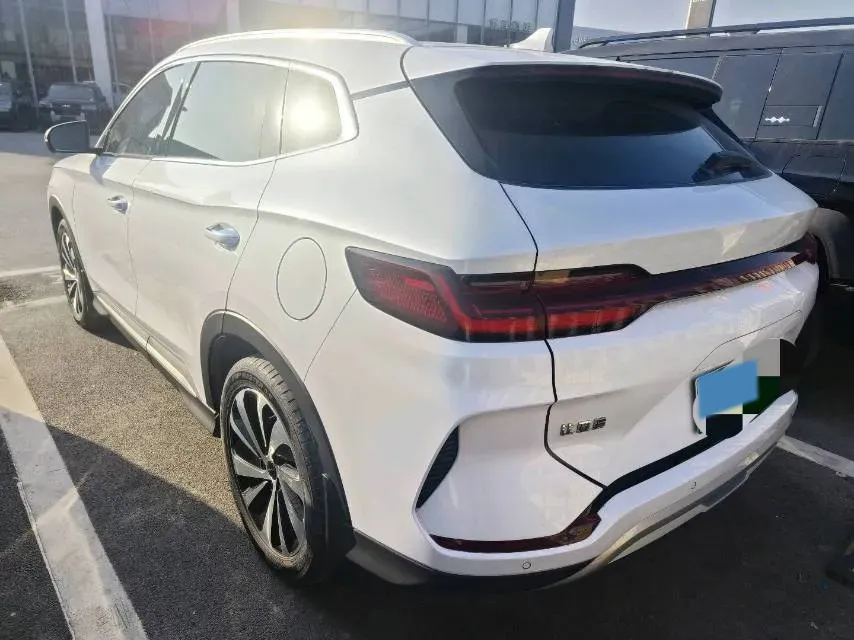 2023 Dongfeng RuiQi 7 2.3T 166HP L4 8AT,autocango,china used car exporter,china ev exporter,chinese used car exporter,chinese used ev exporter