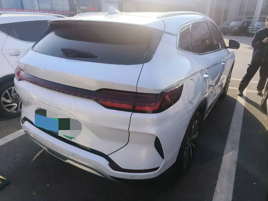 2023 Dongfeng RuiQi 7 2.3T 166HP L4 8AT,autocango,china used car exporter,china ev exporter,chinese used car exporter,chinese used ev exporter