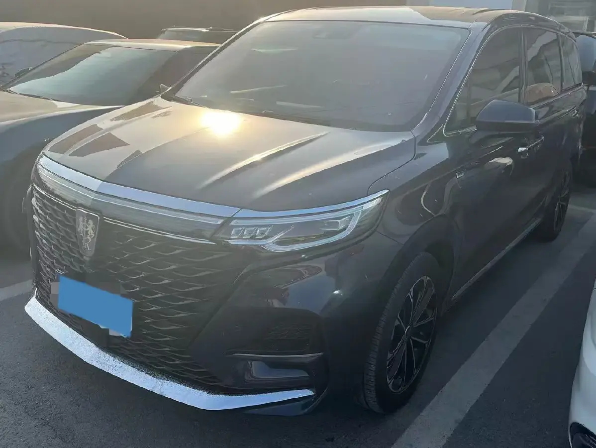 2022 Roewe iMAX8 2.0T 234HP L4 8AT