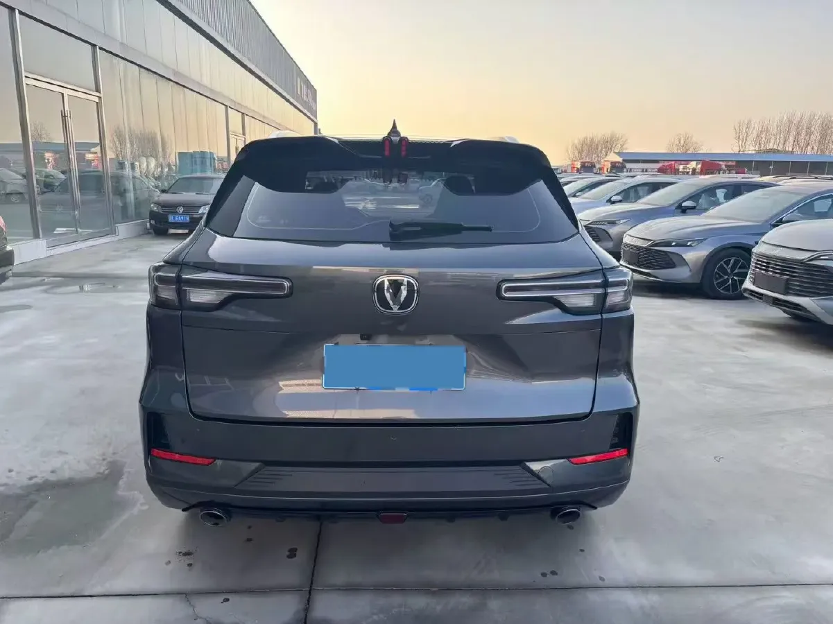 2024 ChangAn CS55 Plus 1.5T 188HP L4 7DCT,autocango,china used car exporter,china ev exporter,chinese used car exporter,chinese used ev exporter