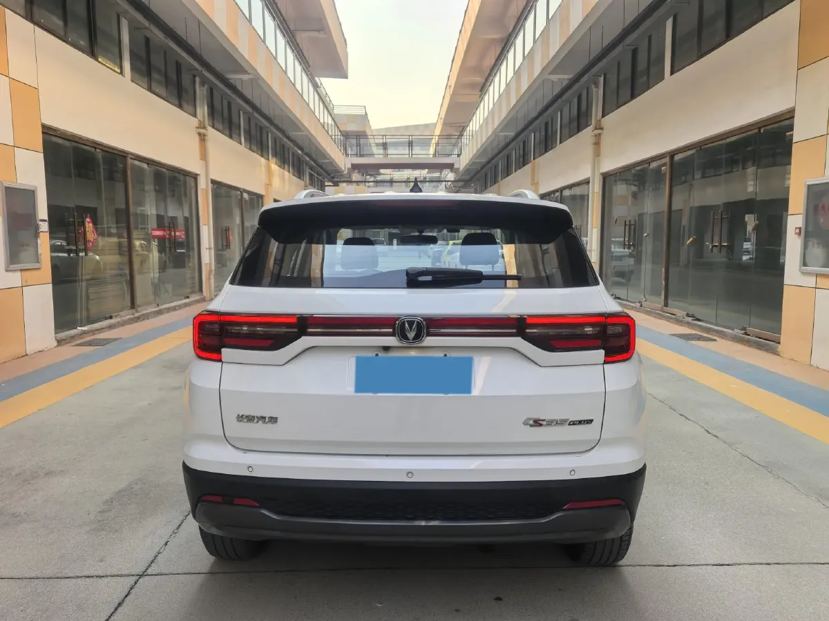 2021 ChangAn CS35 Plus 1.6L 128HP L4 CVT,autocango,china used car exporter,china ev exporter,chinese used car exporter,chinese used ev exporter