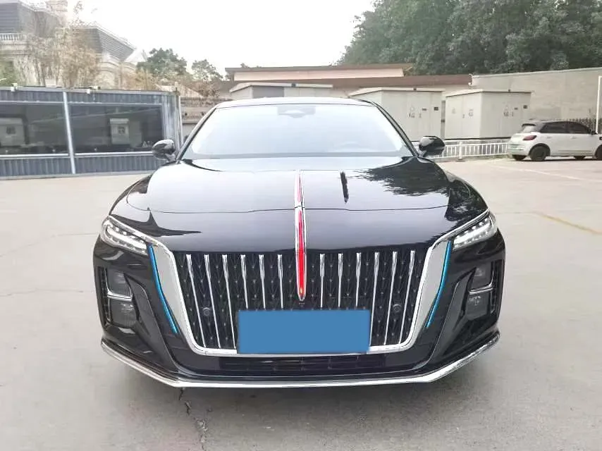 2024 HongQi H5 2.0T 224HP L4 8AT,autocango,china used car exporter,china ev exporter,chinese used car exporter,chinese used ev exporter