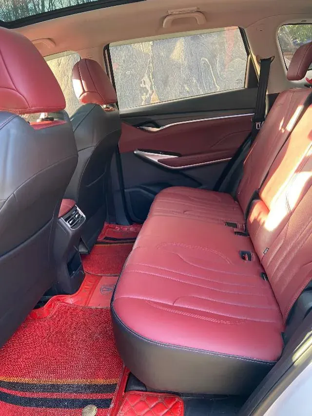 2021 ChangAn CS75 Plus 1.5T 178HP L4 6AT,autocango,china used car exporter,china ev exporter,chinese used car exporter,chinese used ev exporter