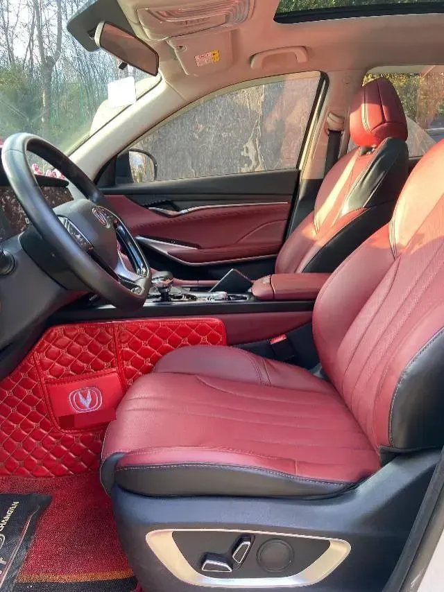 2021 ChangAn CS75 Plus 1.5T 178HP L4 6AT,autocango,china used car exporter,china ev exporter,chinese used car exporter,chinese used ev exporter