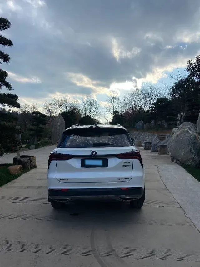 2021 ChangAn CS75 Plus 1.5T 178HP L4 6AT,autocango,china used car exporter,china ev exporter,chinese used car exporter,chinese used ev exporter