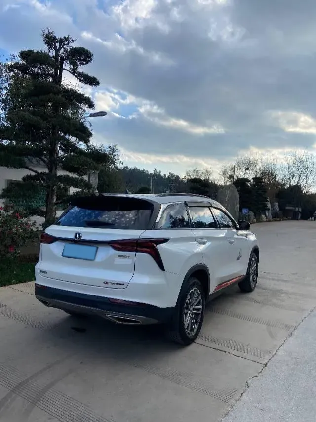 2021 ChangAn CS75 Plus 1.5T 178HP L4 6AT,autocango,china used car exporter,china ev exporter,chinese used car exporter,chinese used ev exporter