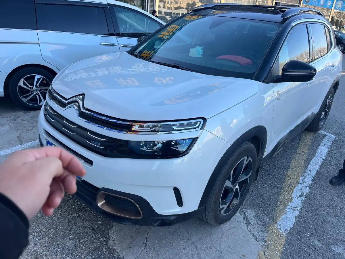 2021 Citroen C5 Aircross 1.6T 170HP L4 8AT