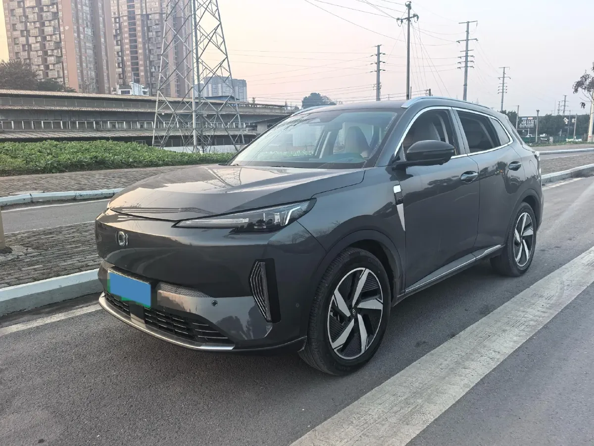 2023 Venucia VX6 BEV 62KWH,autocango,china used car exporter,china ev exporter,chinese used car exporter,chinese used ev exporter