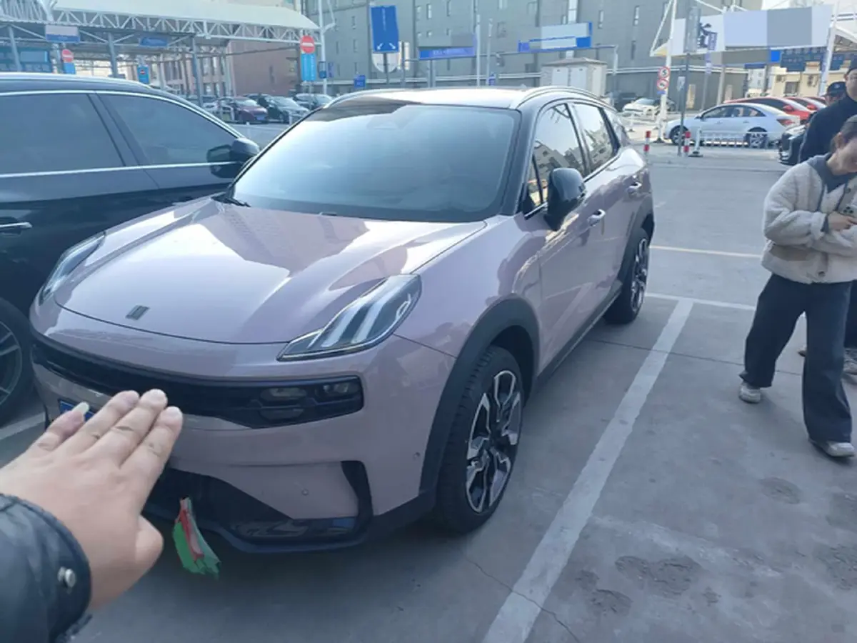 2023 LYNK&CO 06 1.5T 181HP L4 7DCT