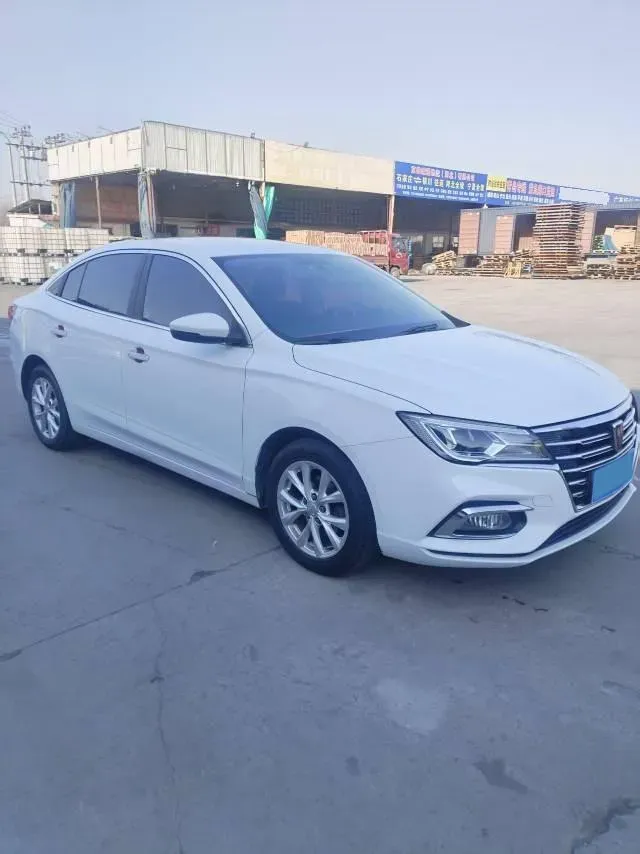 2019 Roewe i5 1.5L 120HP L4 5MT,autocango,china used car exporter,china ev exporter,chinese used car exporter,chinese used ev exporter