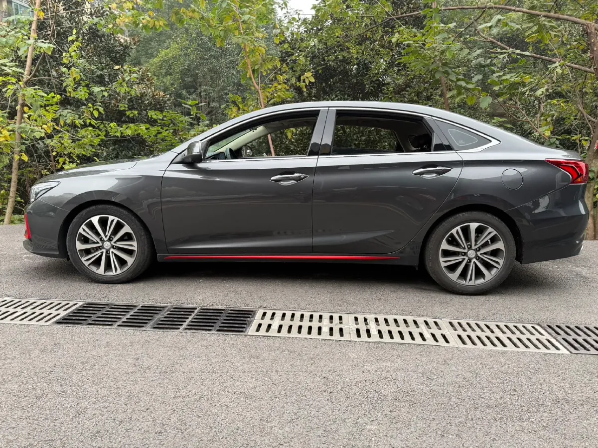 2021 ChangAn Raeton CC 1.5T 180HP L4 7DCT,autocango,china used car exporter,china ev exporter,chinese used car exporter,chinese used ev exporter