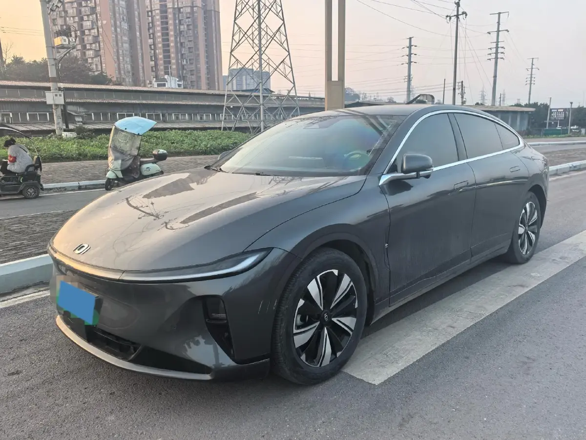 2023 ChangAn QiYuan A07 1.5L 95HP L4 REEV 28.4KWH