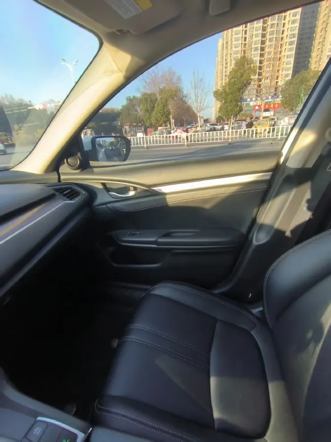 2019 Honda Civic 1.5T 177HP L4 CVT,autocango,china used car exporter,china ev exporter,chinese used car exporter,chinese used ev exporter