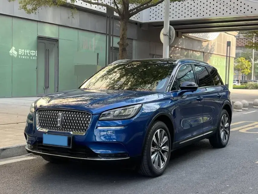 2022 Lincoln Corsair 2.0T 245HP L4 8AT