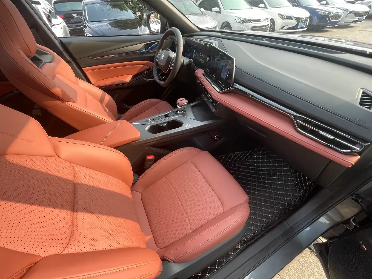 2026 ChangAn X5 PLUS 1.5T 192HP L4 7DCT,autocango,china used car exporter,china ev exporter,chinese used car exporter,chinese used ev exporter