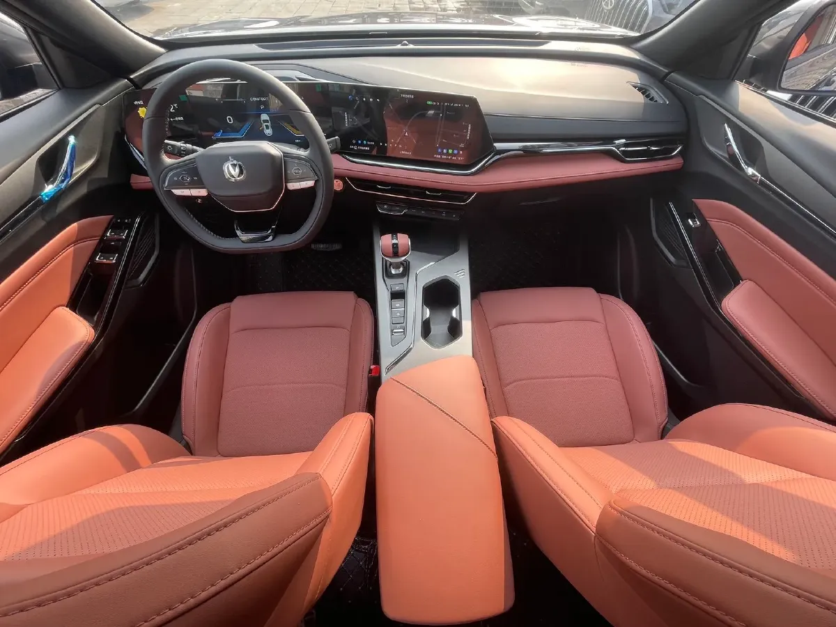 2026 ChangAn X5 PLUS 1.5T 192HP L4 7DCT,autocango,china used car exporter,china ev exporter,chinese used car exporter,chinese used ev exporter