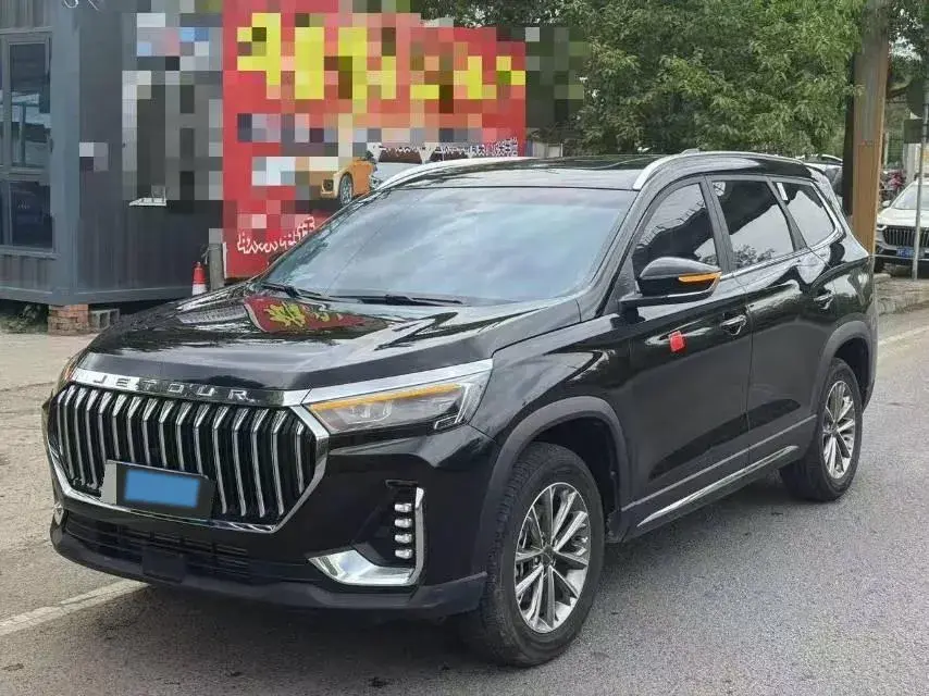 2024 Jetour X90 Plus 1.6T 197HP L4 6MT