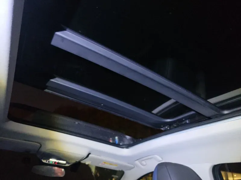 2024 Chevrolet EquinoxPlus 1.5T 180HP L4 2DHT PHEV 16.5KWH,autocango,china used car exporter,china ev exporter,chinese used car exporter,chinese used ev exporter