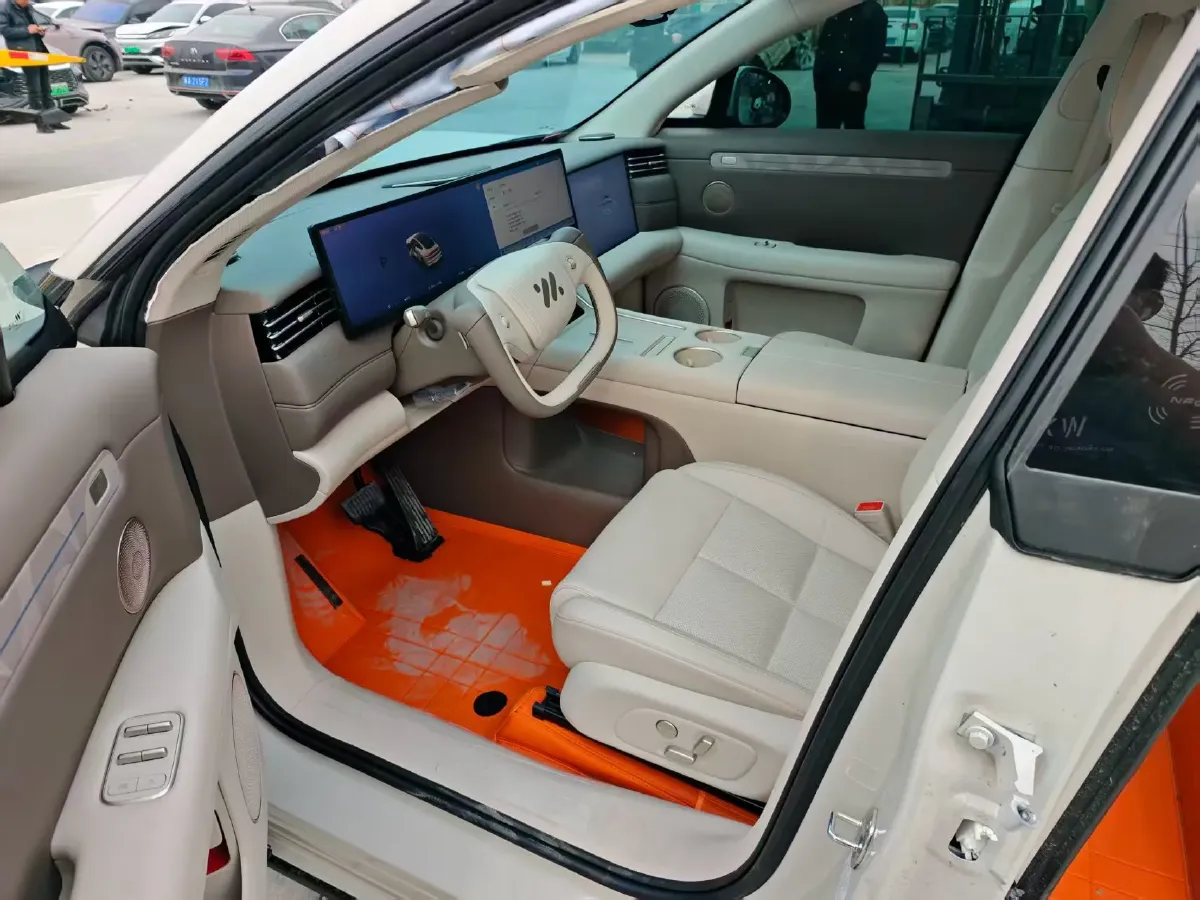 2025 IM LS6 BEV 100KWH,autocango,china used car exporter,china ev exporter,chinese used car exporter,chinese used ev exporter