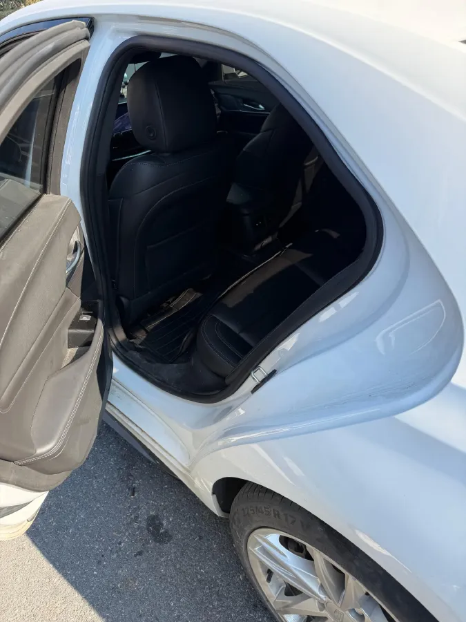 2020 Cadillac CT4 2.0T 237HP L4 8AT,autocango,china used car exporter,china ev exporter,chinese used car exporter,chinese used ev exporter