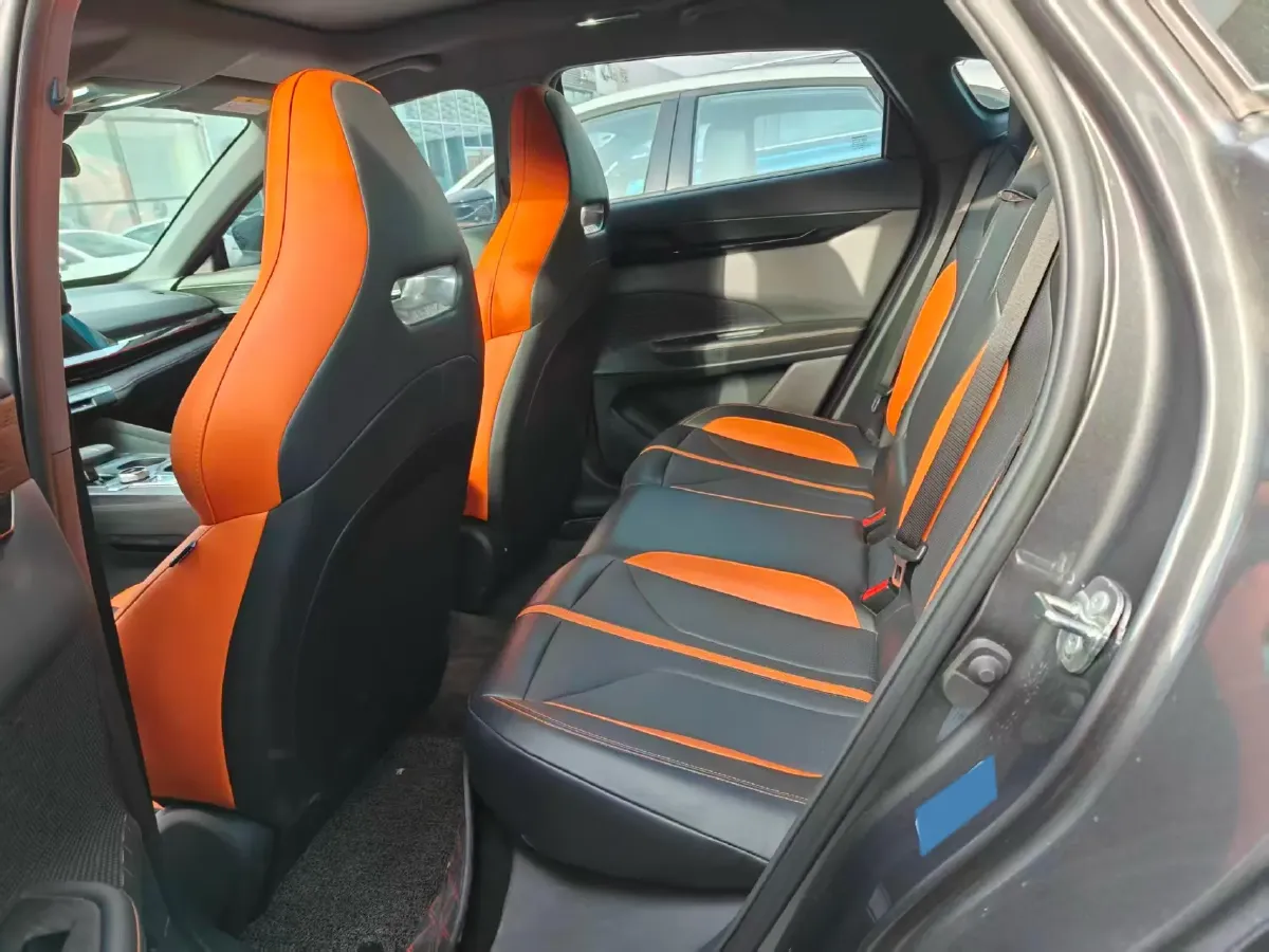 2024 ChangAn UNI-V 1.5T 188HP L4 7DCT,autocango,china used car exporter,china ev exporter,chinese used car exporter,chinese used ev exporter