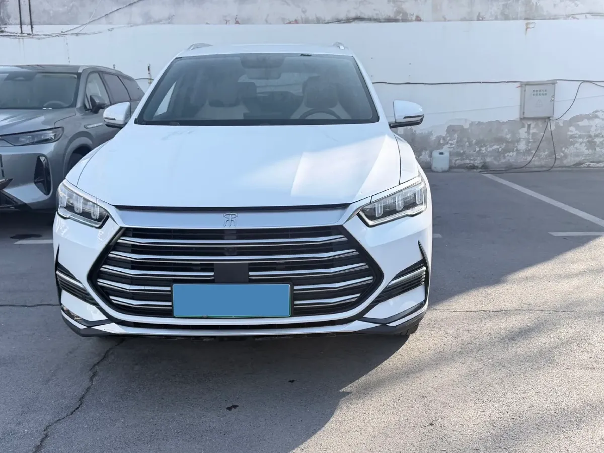 2022 Ruichi Auto EC35 BEV 82HP BEV 36.288KWH,autocango,china used car exporter,china ev exporter,chinese used car exporter,chinese used ev exporter
