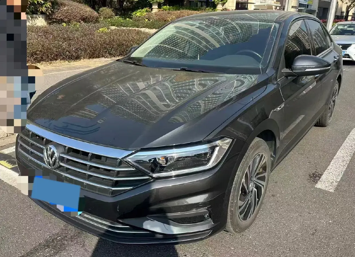 2021 Volkswagen Sagitar 1.4T 150HP L4 7DCT