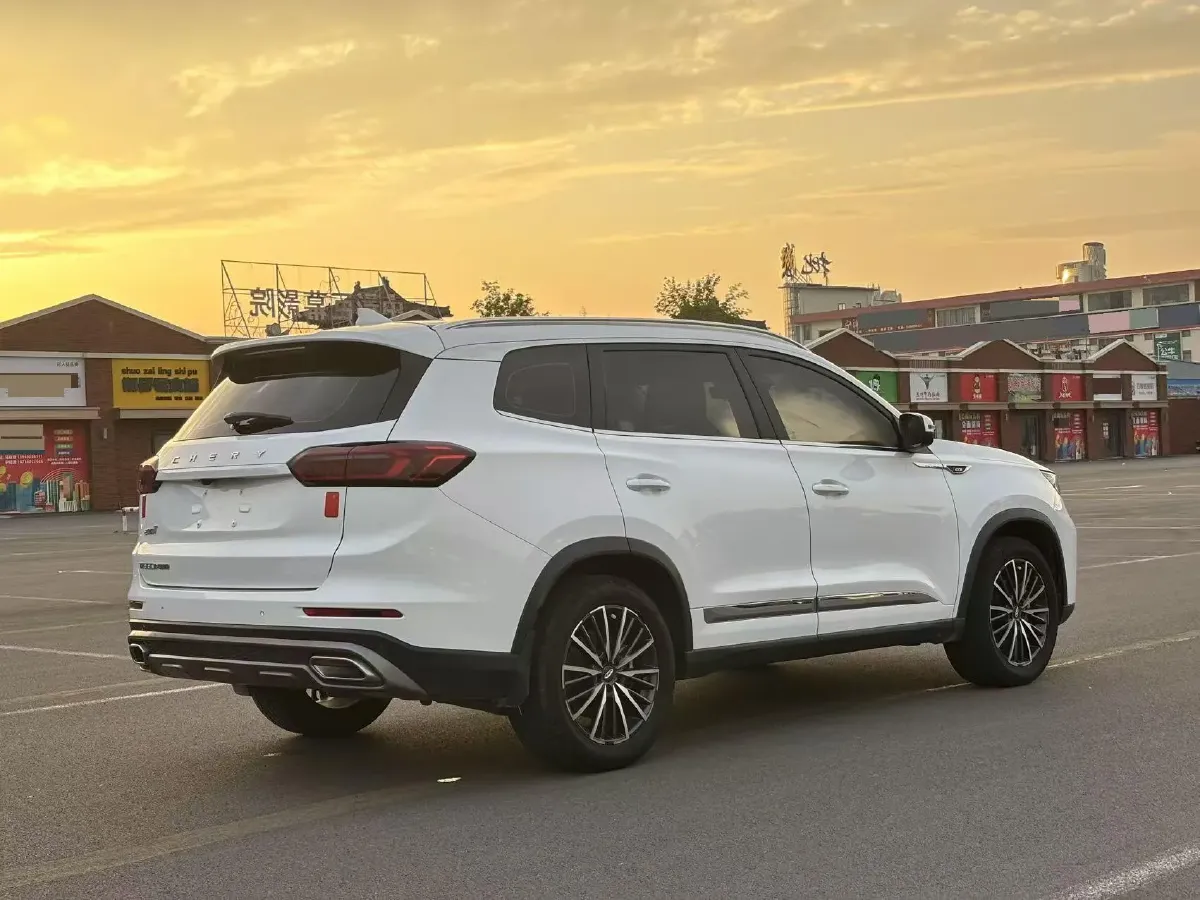 2021 Chery Tiggo 8 Plus 1.6T 197HP L4 7DCT,autocango,china used car exporter,china ev exporter,chinese used car exporter,chinese used ev exporter