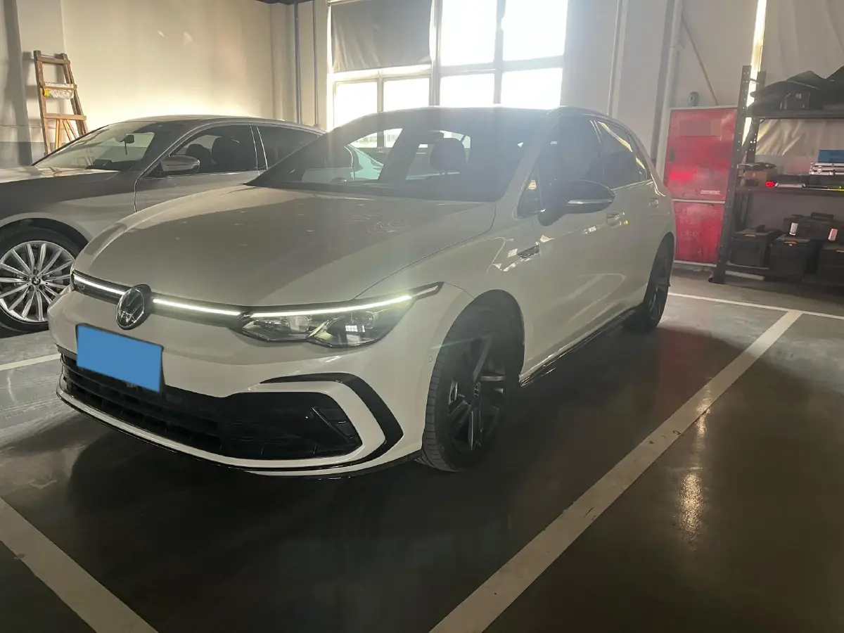 2023 Volkswagen Golf 1.4T 150HP L4 7DCT