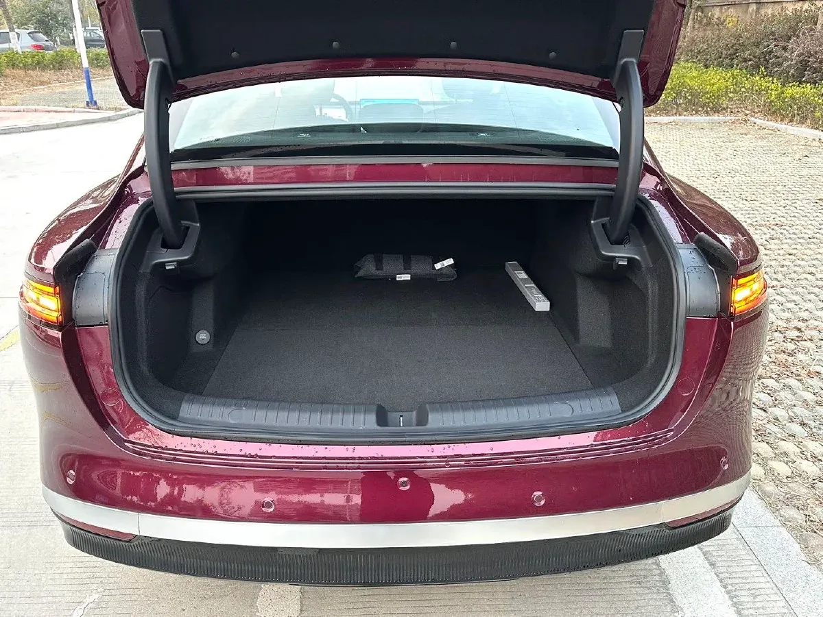 2025 Fulwin FulwinA9L 1.5T 156HP L4 1DHT PHEV,autocango,china used car exporter,china ev exporter,chinese used car exporter,chinese used ev exporter