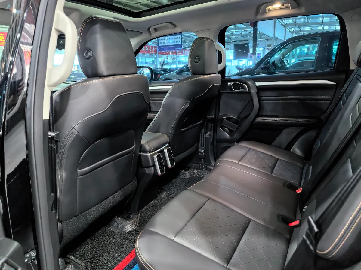 2022 Haval Dargo 1.5T 184HP L4 7DCT,autocango,china used car exporter,china ev exporter,chinese used car exporter,chinese used ev exporter