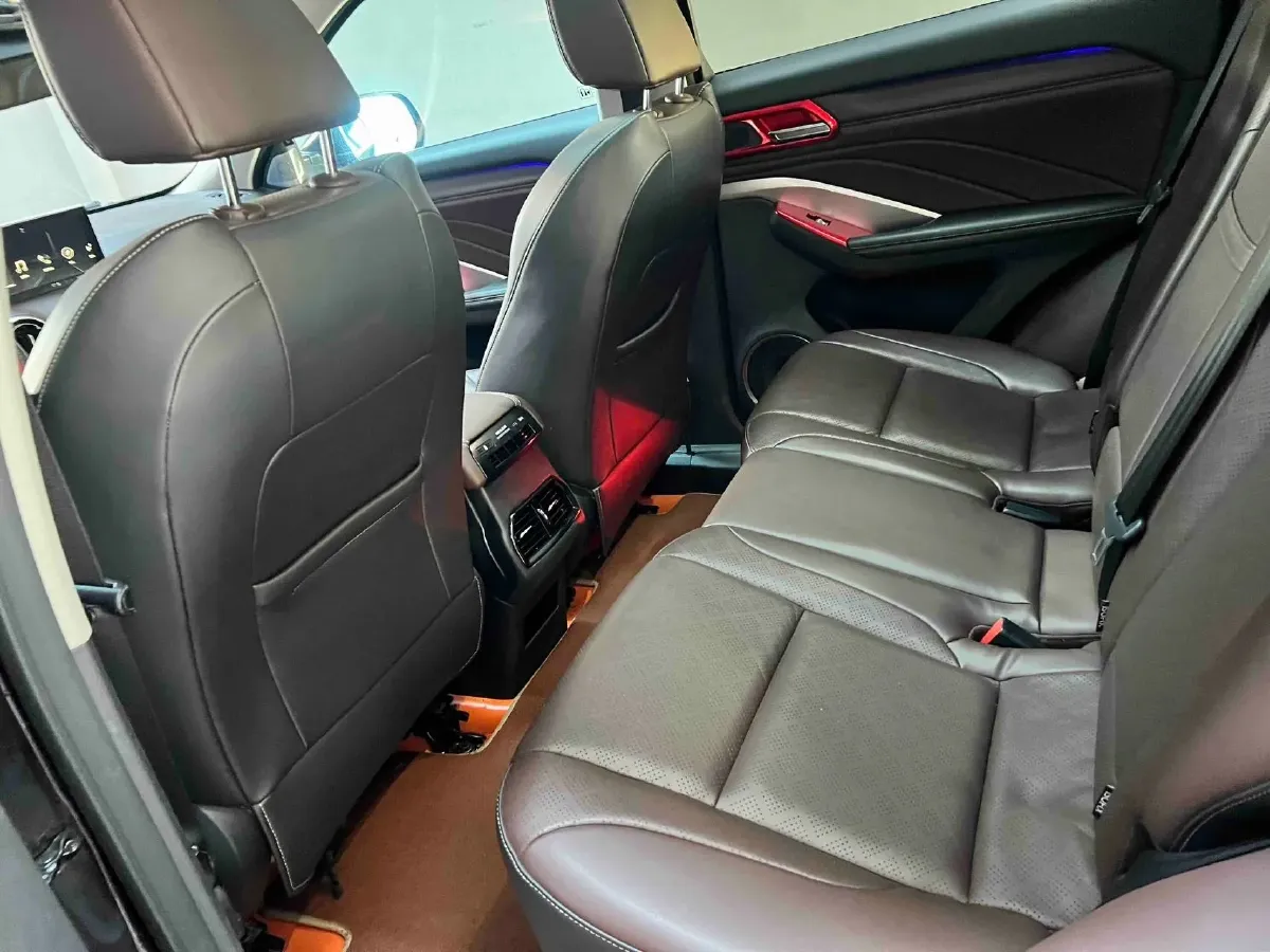 2018 WEY VV6 2.0T 197HP L4 7DCT,autocango,china used car exporter,china ev exporter,chinese used car exporter,chinese used ev exporter