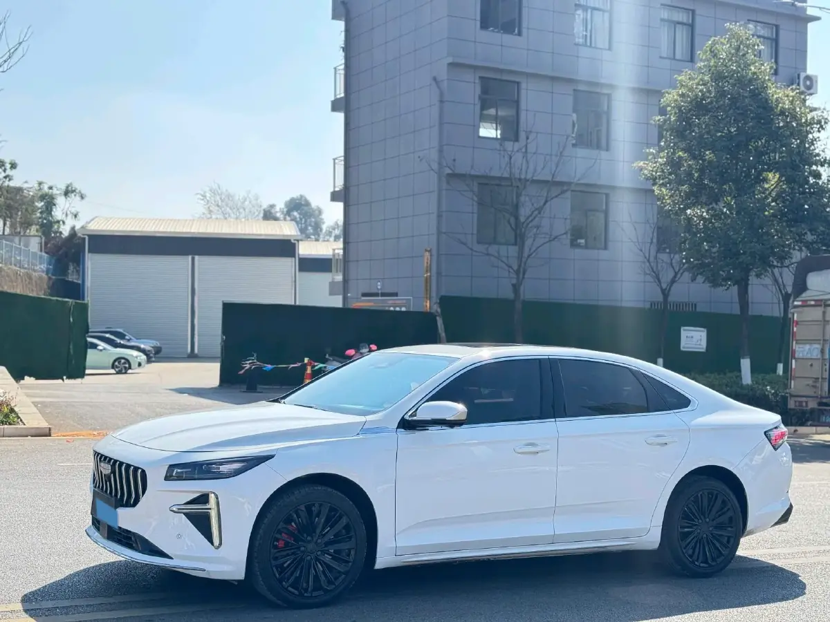 2024 Geely PrefaceL 1.5T 163HP L4 3DHT Hybrid