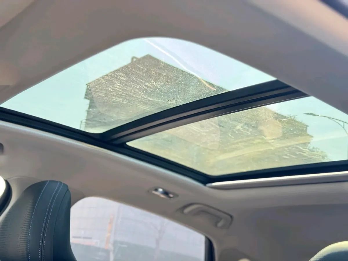 2024 Geely PrefaceL 1.5T 163HP L4 3DHT Hybrid,autocango,china used car exporter,china ev exporter,chinese used car exporter,chinese used ev exporter